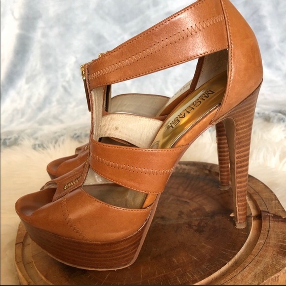 Tan leather Michael Kors strap platform heals - Picture 2 of 7